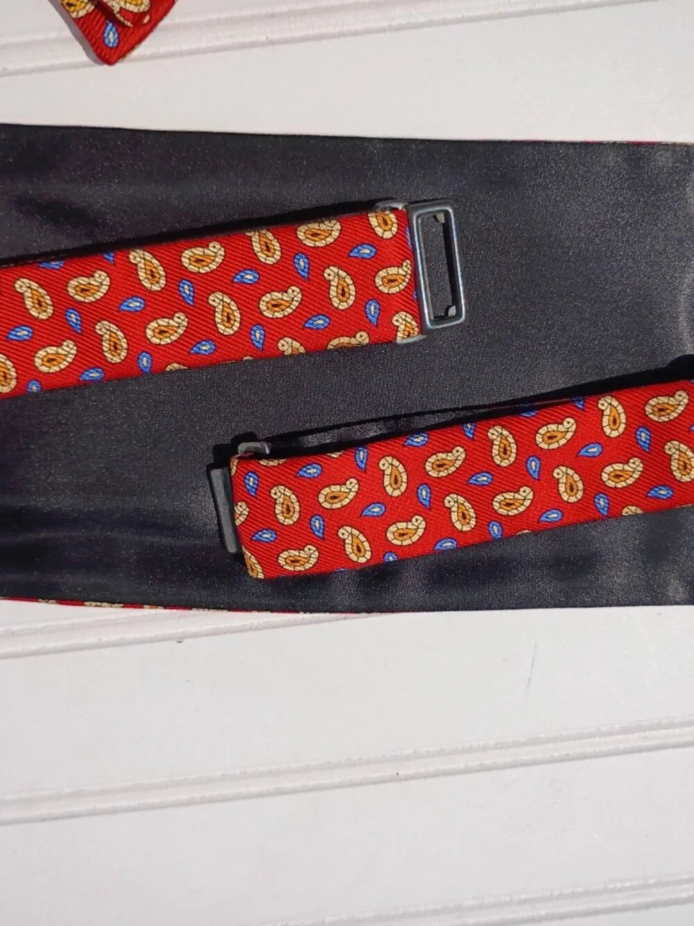 NEW R Hanauer Silk Bow Tie and Cummerbund Set Red Yellow Paisley Made in USA Vtg